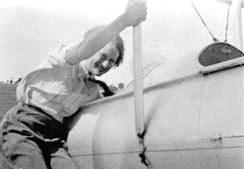 Nancy Bird Walton with her plane, Gypsy Moth, 1935' - (TLF R3585 v5.0.0)